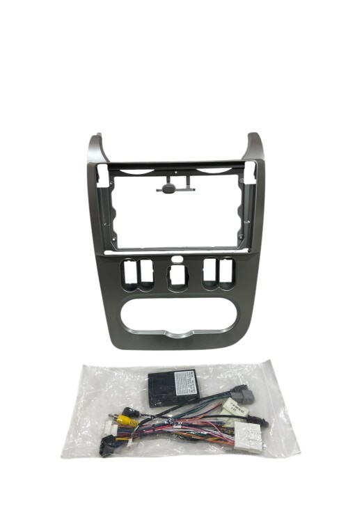 DACİA SANDERO-DUSTER 9 Multimedya Çerçevesi (Yüksek kalite)